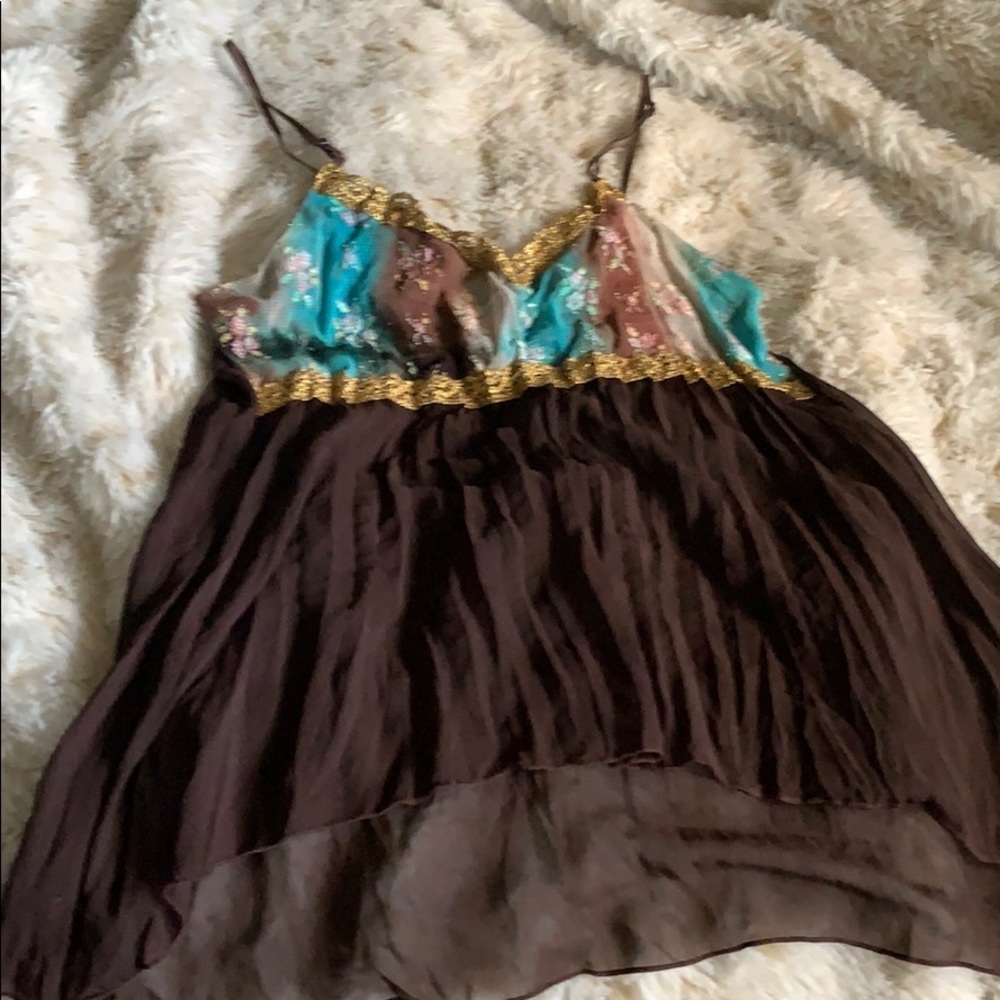 Summer top - Picture 2 of 3